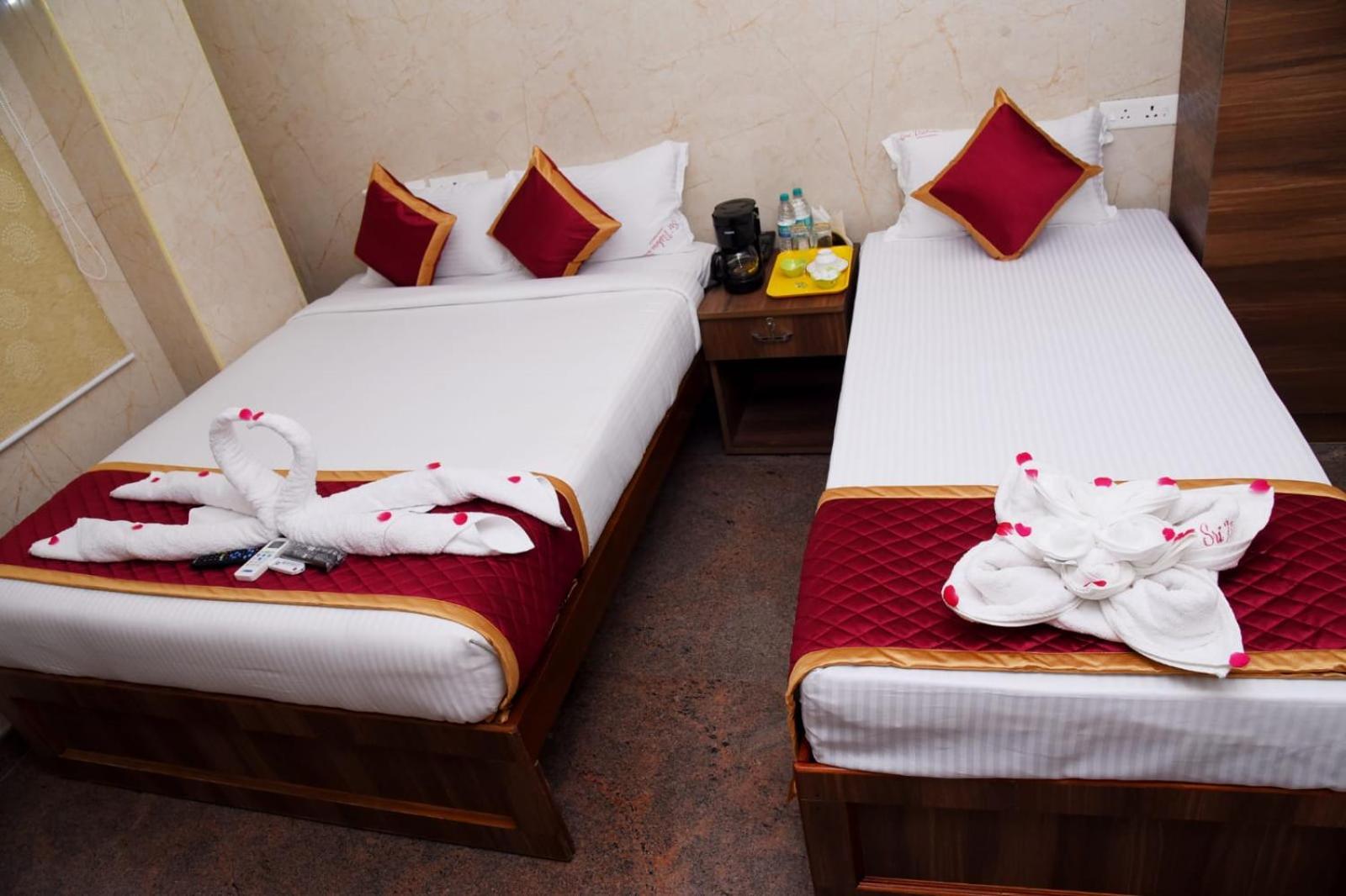 Sri Vishnu Residency Hotel Sriperumbudur Exterior foto